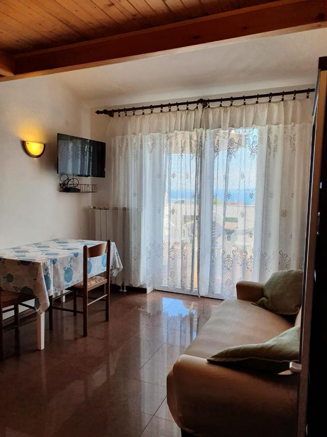 Apartment With Terace And Sea View Marica Krk Town Exterior photo
